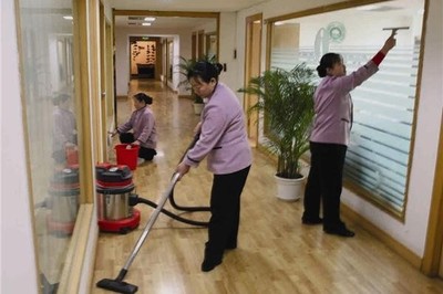 鄂州华容专业物业保洁 小区楼房开荒保洁，洁净生活从这里开始